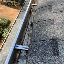 House Gutter Cleaning 1